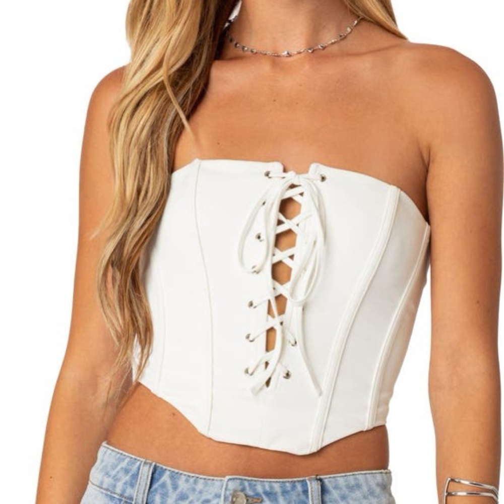 Edikted Kilah Lace-Up Corset